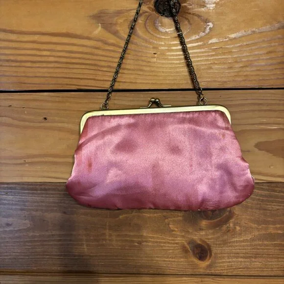 Vintage Pink Purse - Picture 2 of 4